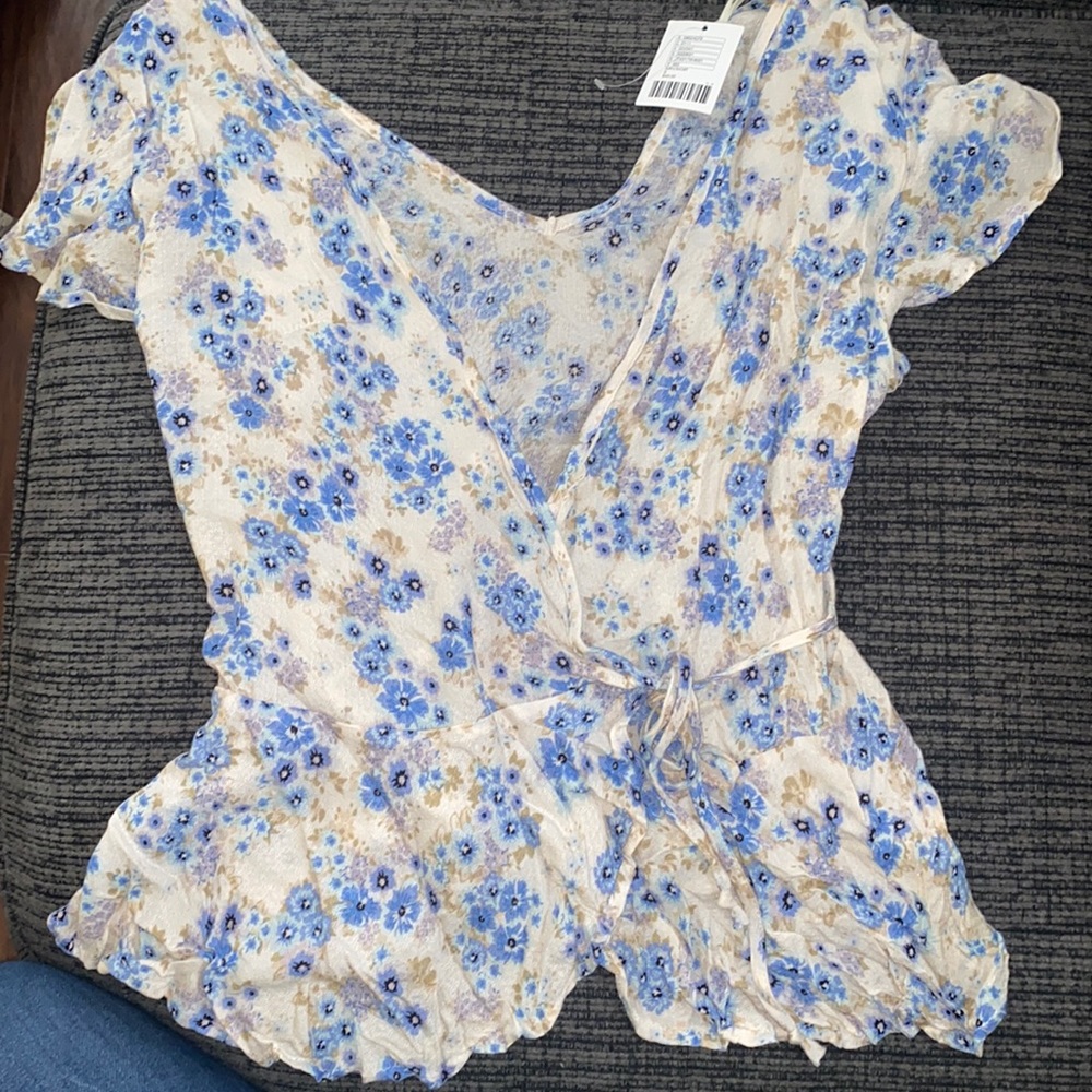 Brand New With Tags UO Top
